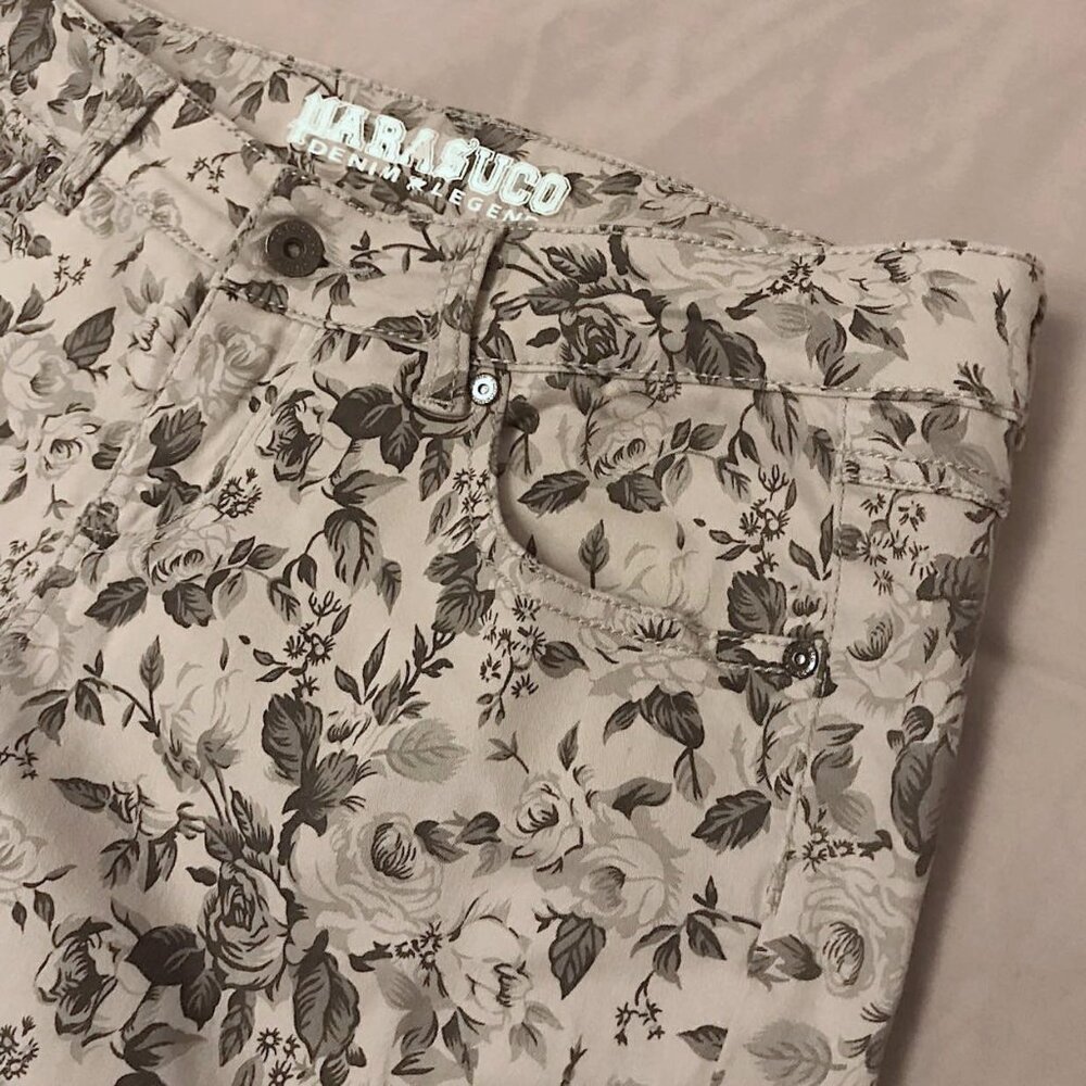 Cute Parasucco Floral Jeans Beige & Green 30 X 32L